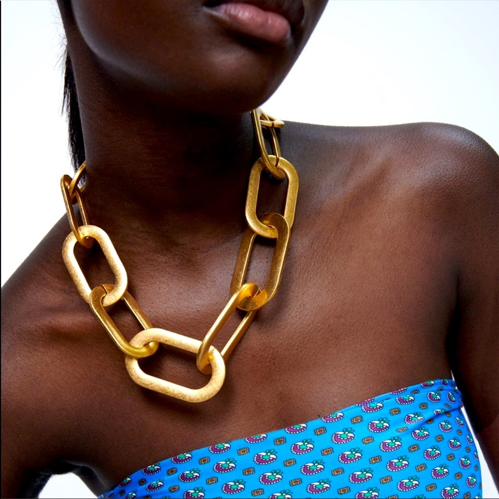 ZARA sold out massive gold link necklace